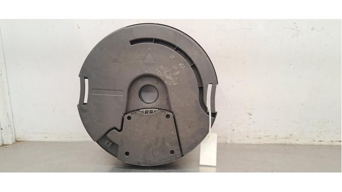 Caisson de graves Audi Q2