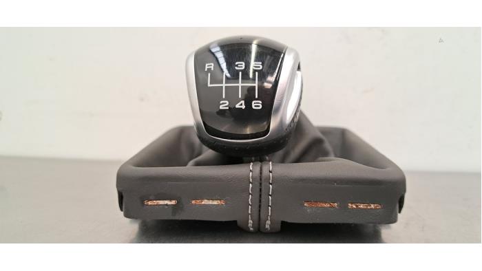 Enveloppe levier de vitesse Audi Q2