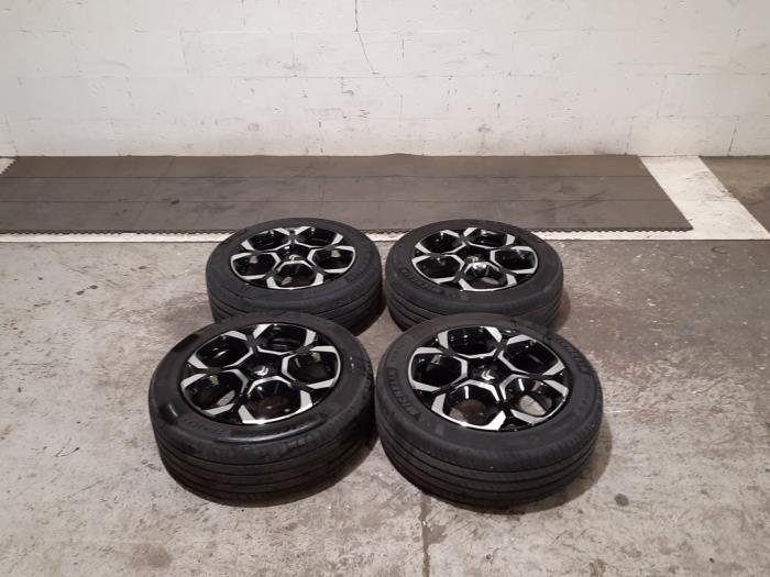 Kit jantes + pneumatiques Citroen C5 Aircross