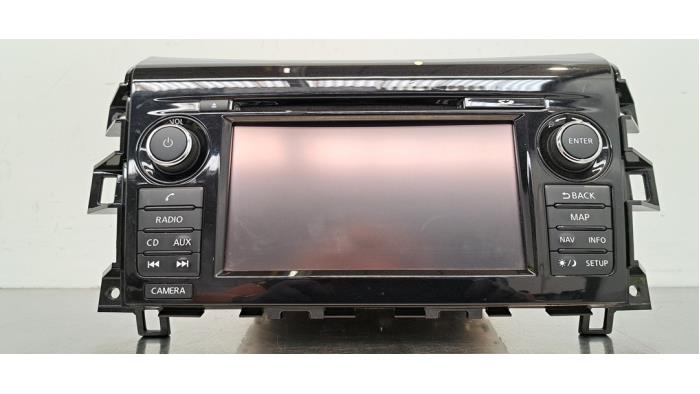 Affichage navigation Nissan Navara