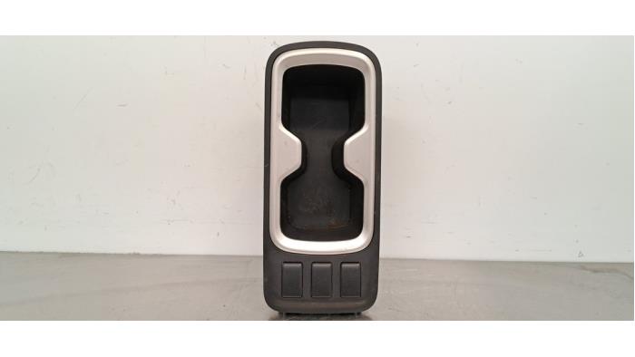 Porte-gobelet Nissan Navara