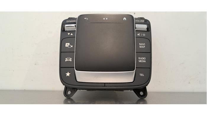 Bouton I-drive Mercedes EQA