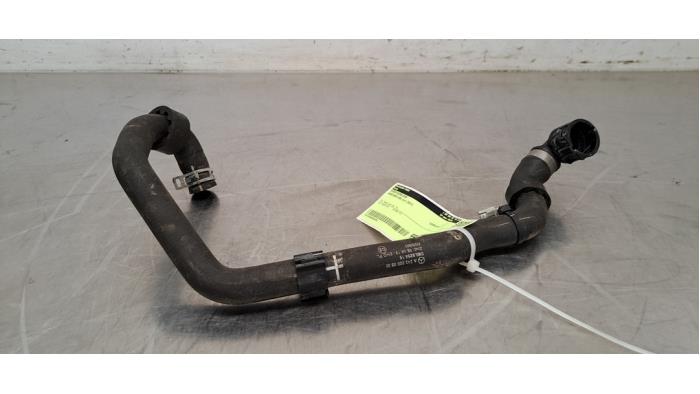 Tuyau radiateur Mercedes EQA