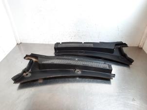 Gebruikte Paravent Citroen C5 Aircross I (A4/AC/AJ/AR) 1.5 Blue HDi 130 16V Prijs € 66,55 Inclusief btw aangeboden door Autohandel Didier