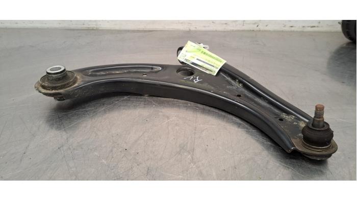 Bras de suspension avant droit Suzuki Swift