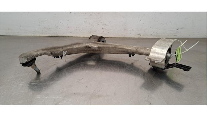 Bras de suspension avant droit Mercedes CLA