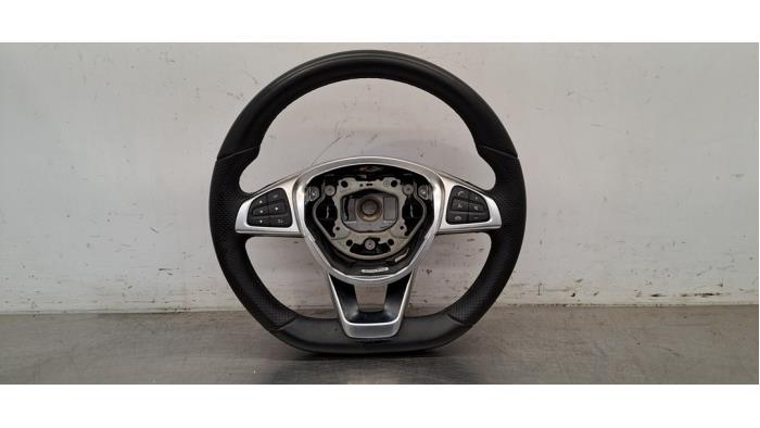 Volant Mercedes CLA