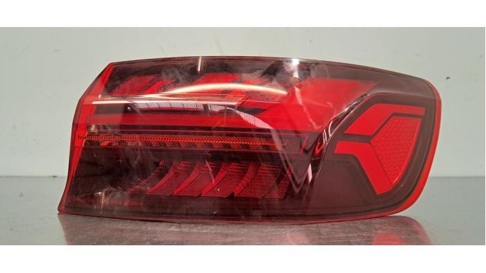 Feu arrière droit Audi A4