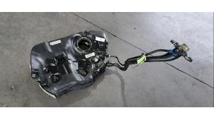 Gebruikte Tank Audi A4 (B9) 2.0 TDI 16V Quattro Prijs € 266,20 Inclusief btw aangeboden door Autohandel Didier