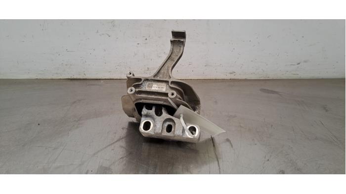 Support moteur Volkswagen Passat