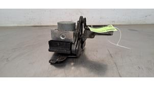 Gebruikte ABS Pomp Volkswagen Passat Variant (3G5) 1.6 TDI 16V Prijs € 199,65 Inclusief btw aangeboden door Autohandel Didier