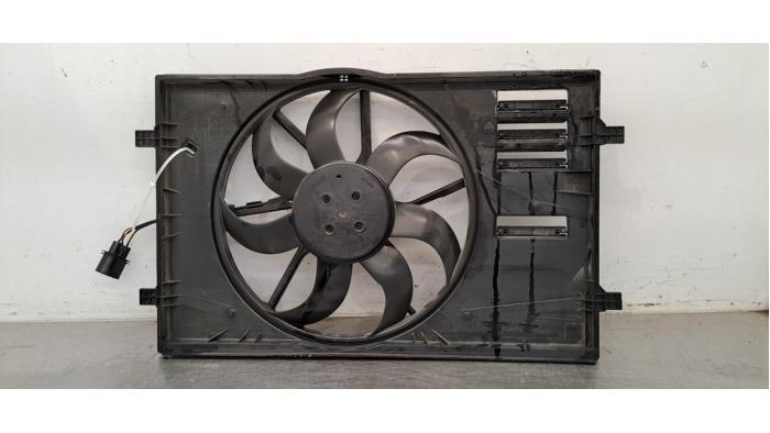 Ventilateur Volkswagen Passat