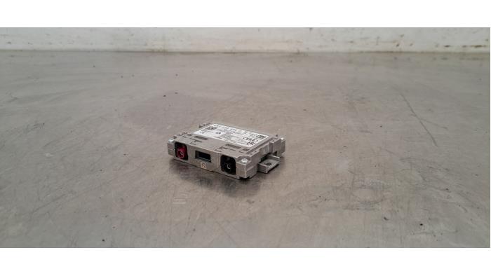 Antenne amplificateur Skoda Superb