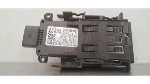 Gebruikte Radar sensor Porsche 911 (992) 3.0 24V Carrera Prijs € 266,20 Inclusief btw aangeboden door Autohandel Didier