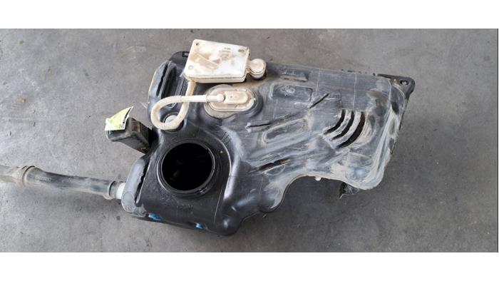 Réservoir de carburant Citroen Berlingo