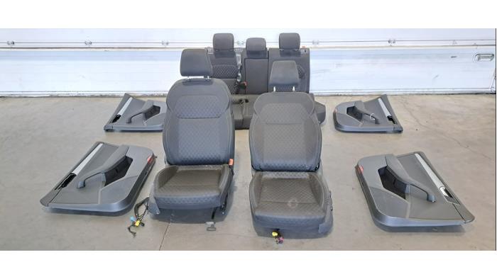 Kit revêtement (complet) Skoda Superb