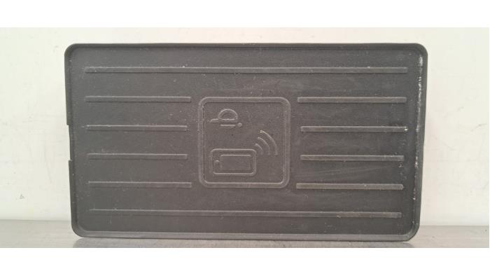 Chargeur sans fil Seat Ibiza