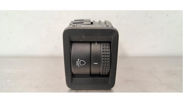 Correcteur hauteur Seat Ibiza
