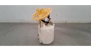 Gebruikte Tank element Pomp Mercedes C (W206) C-220d 2.0 Turbo 16V Prijs € 199,65 Inclusief btw aangeboden door Autohandel Didier