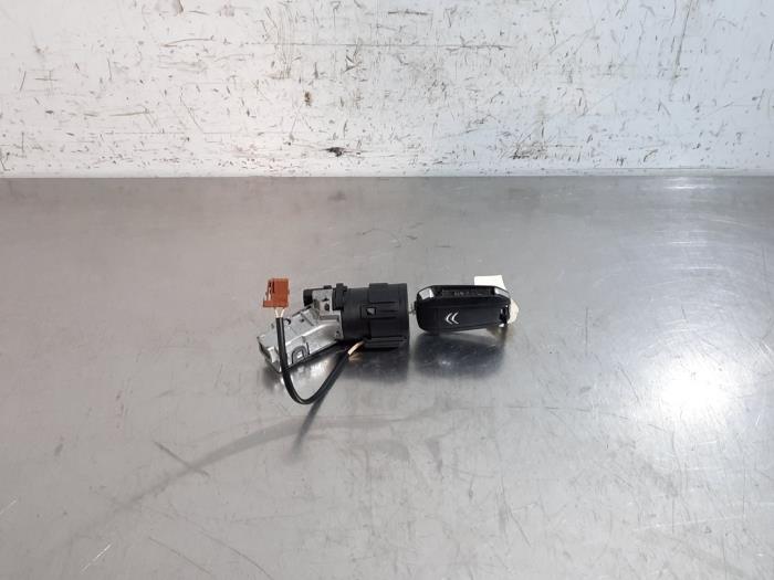 Serrure de contact + clé Citroen C3 Aircross