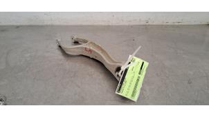 Gebruikte Draagarm links-achter Porsche 911 (992) 3.0 24V Carrera Prijs € 133,10 Inclusief btw aangeboden door Autohandel Didier