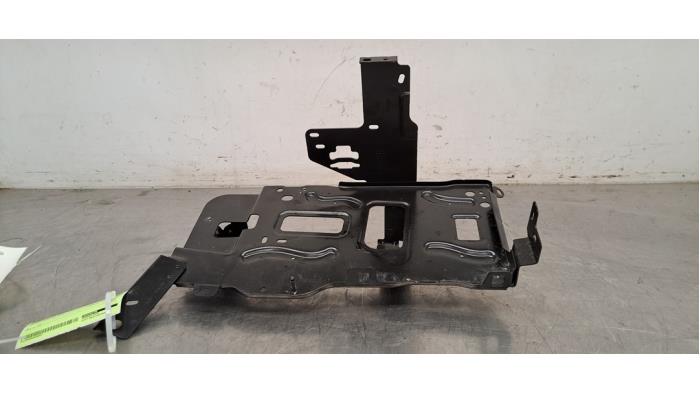 Boîtier de batterie Peugeot 5008