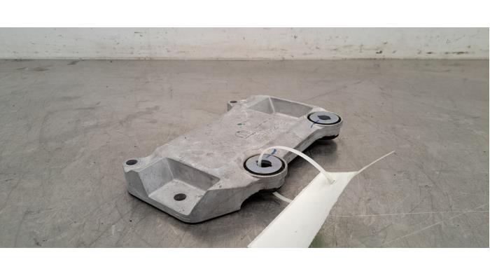 Support moteur Peugeot 5008