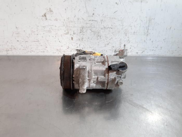 Pompe clim Citroen C3 Aircross