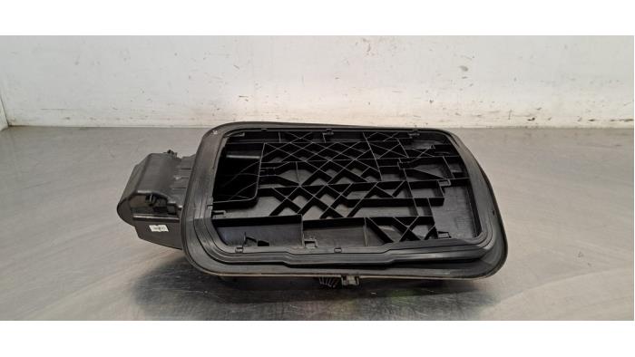 Clapet réservoir Peugeot 5008