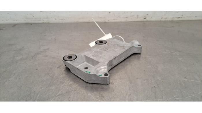 Support moteur Peugeot 5008