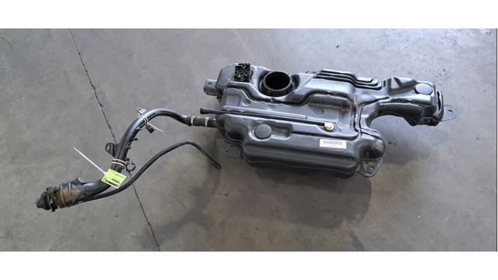 Réservoir de carburant Renault Kangoo