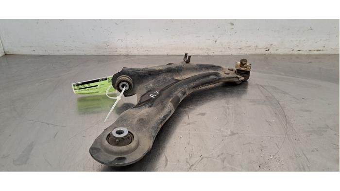 Bras de suspension avant droit Renault Kangoo