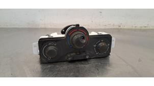Gebruikte Airco bedieningspaneel Renault Kangoo Express (FW) 1.5 dCi 95 Prijs € 66,55 Inclusief btw aangeboden door Autohandel Didier