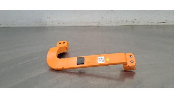 Câble haute tension Porsche Taycan