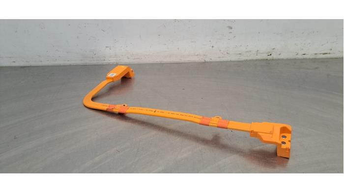 Câble haute tension Porsche Taycan