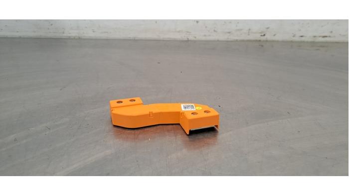 Câble haute tension Porsche Taycan