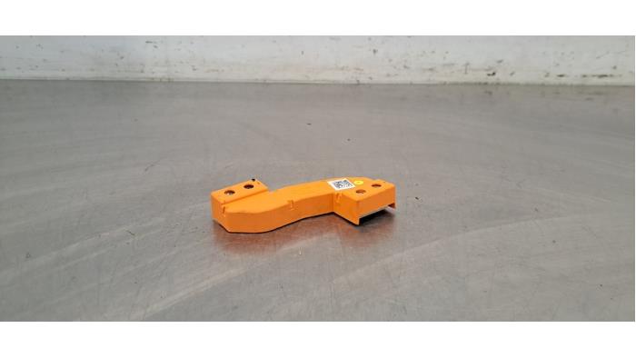 Câble haute tension Porsche Taycan