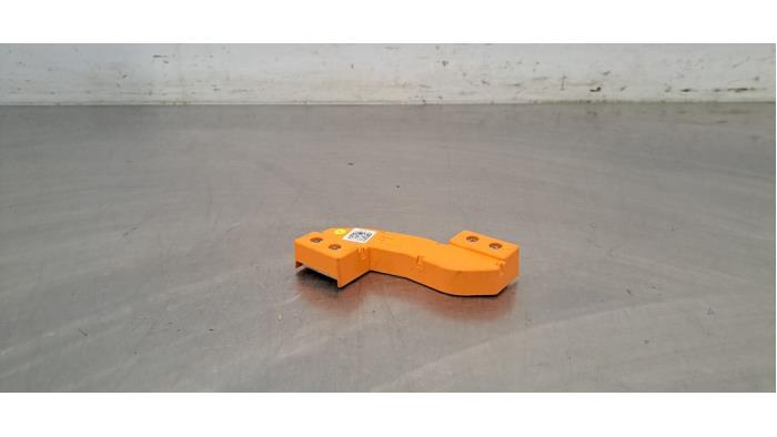 Câble haute tension Porsche Taycan