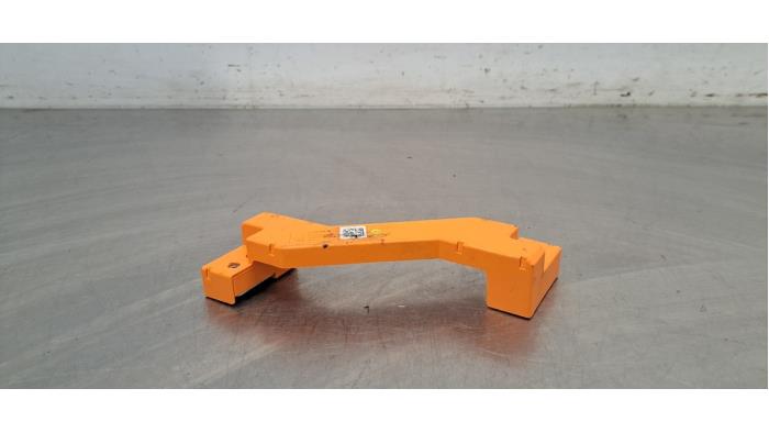 Câble haute tension Porsche Taycan