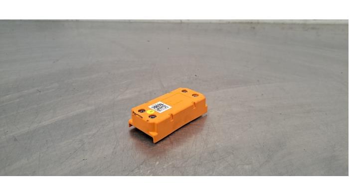 Câble haute tension Porsche Taycan