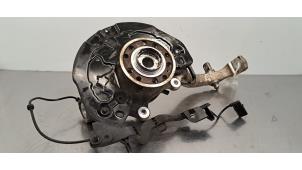 Gebruikte Fusee links-voor Mercedes GLC (X253) 2.0 C-220d 16V 4-Matic Prijs € 266,20 Inclusief btw aangeboden door Autohandel Didier