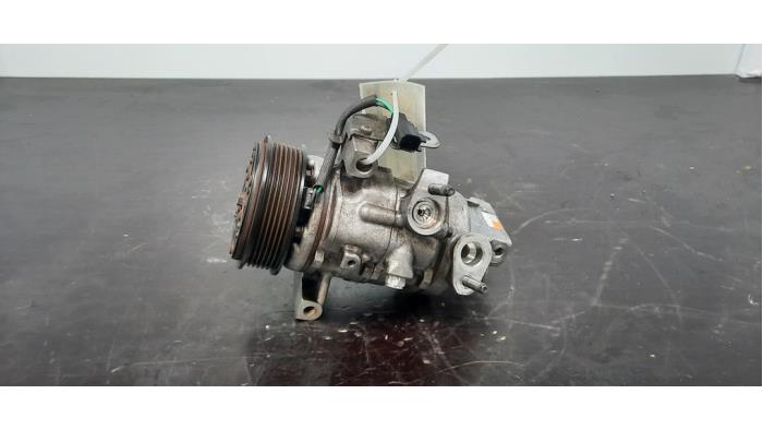 Air conditioning pump Ford Fiesta