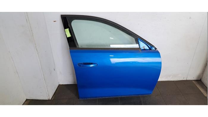 Portière 4portes avant droite Opel Astra