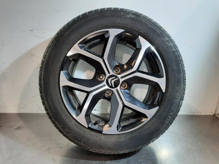 Jante + pneu d&#039;hiver Citroen C3 Aircross