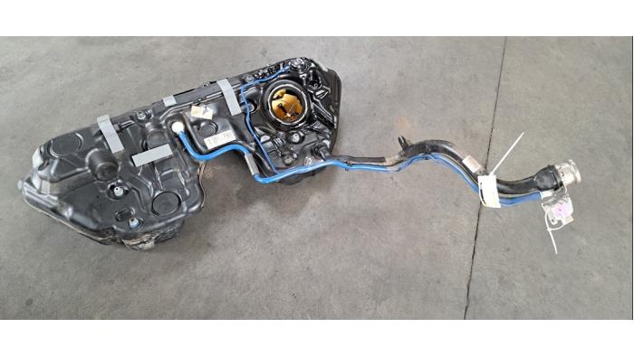 Réservoir de carburant Mercedes GLC-Klasse