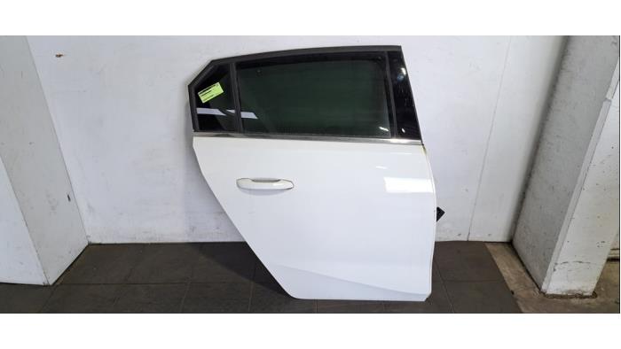 Portière 4portes arrière droite Opel Astra