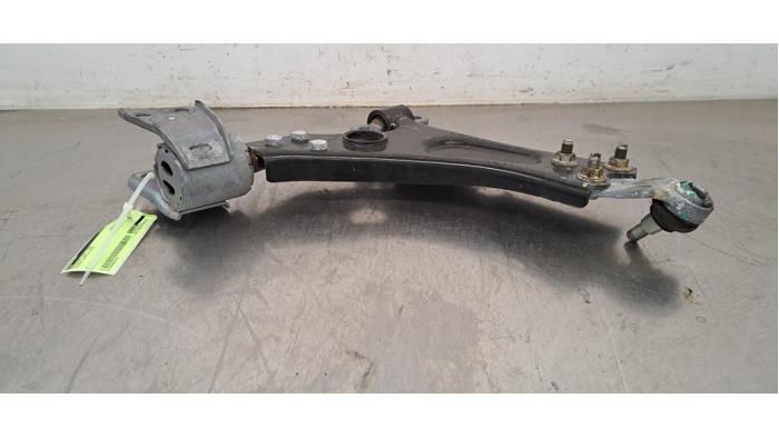 Bras de suspension avant gauche Peugeot 3008