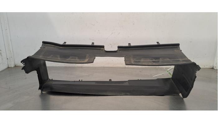 Guidage d&#039;air Peugeot 3008