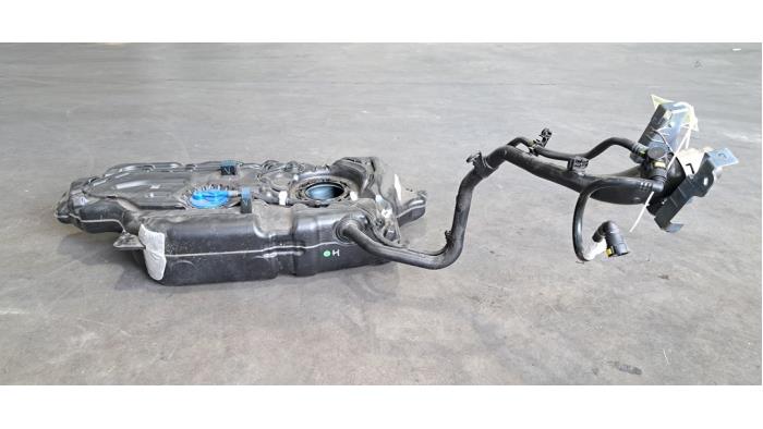 Réservoir de carburant Peugeot 3008