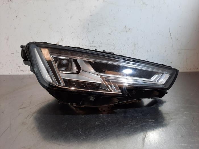 Phare droit Audi A4